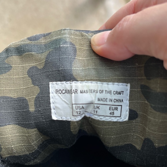 Men’s Rocawear high top shoes - Picture 5 of 5